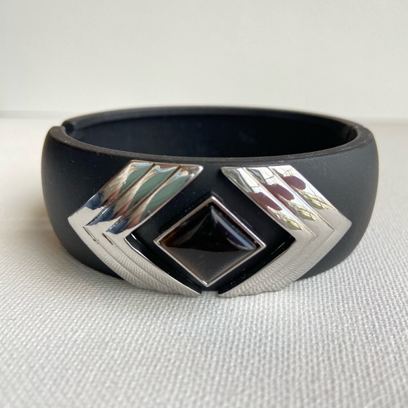 Lia Sophia Jetsetter clamper cuff bracelet chunky black matte metal tiger’s eye - Picture 1 of 8